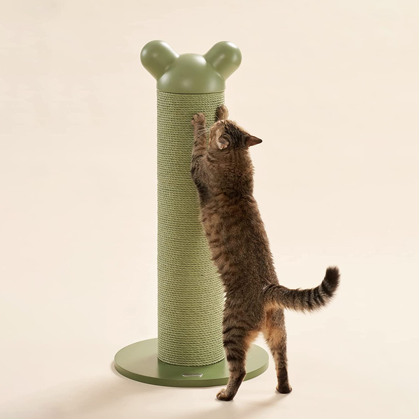 MS! Niño Cat Scratching Post